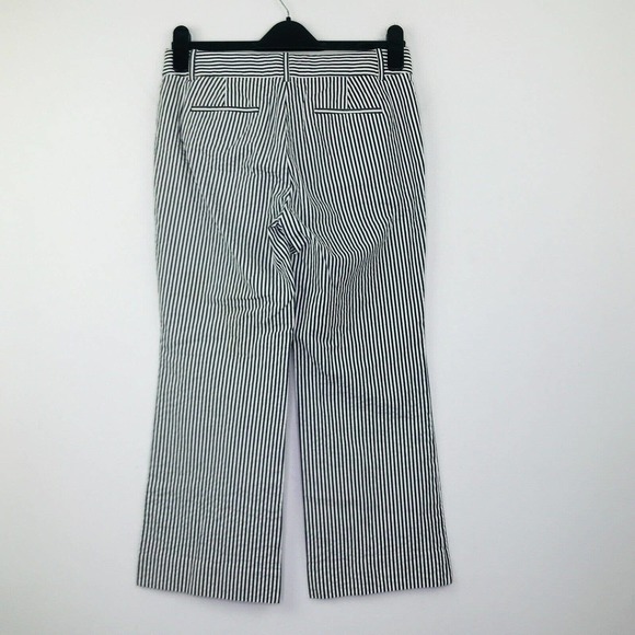 J Crew Women's 2 Pants White Black Striped Seersucker Teddie Crop Flare F11 - Picture 5 of 5